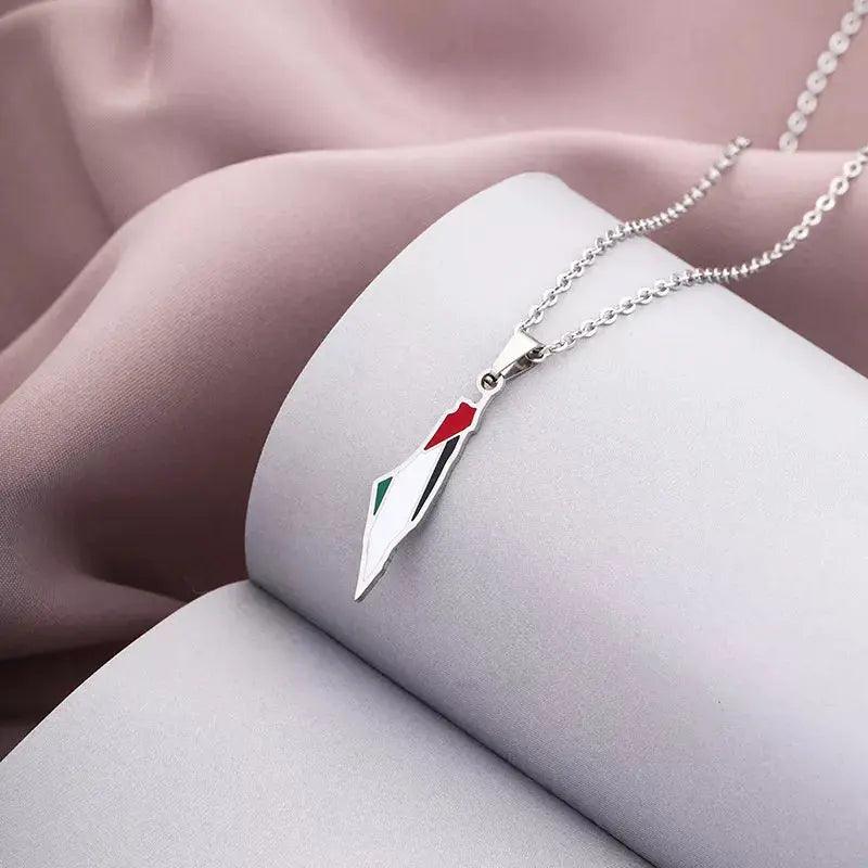 Solidarity Palestine Necklace - Kufiya Corner #